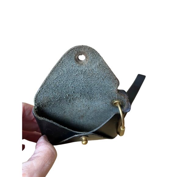 Avryn Co. | Small Coin Bag Black - Picture 3 of 4